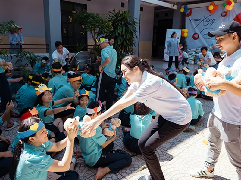 Biểu đồ giám sát hoạt động tài khoản và giao dịch an toàn